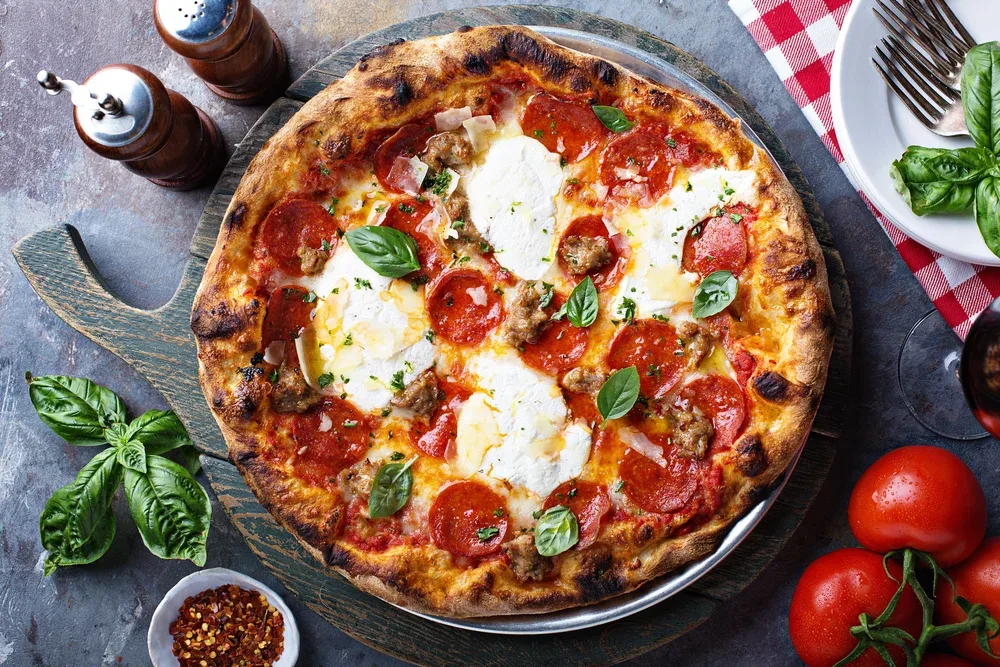 Classic Margherita Live